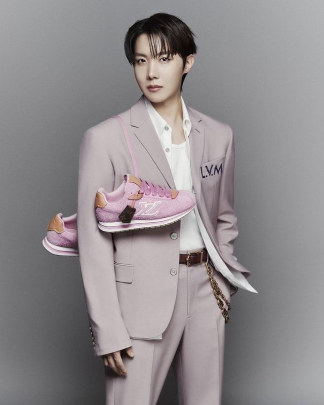 260325 Yonhap News: Louis Vuitton releases sneakers in collaboration with j-hope... Pre-order begins in Korea today