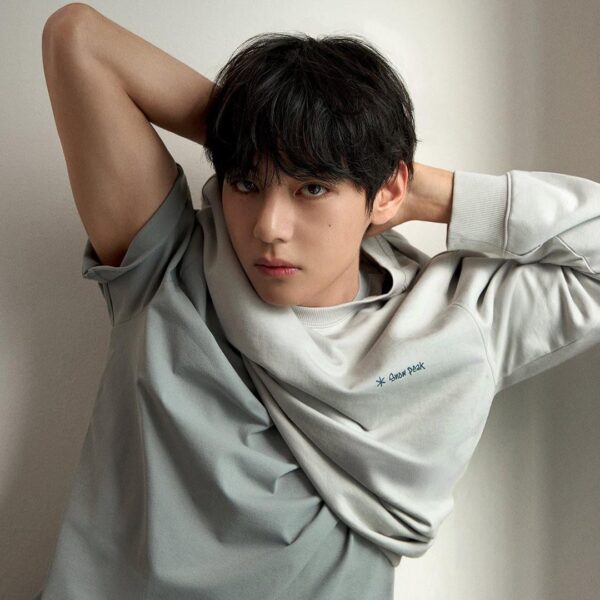 Snow Peak Twitter feat. Taehyung 310326