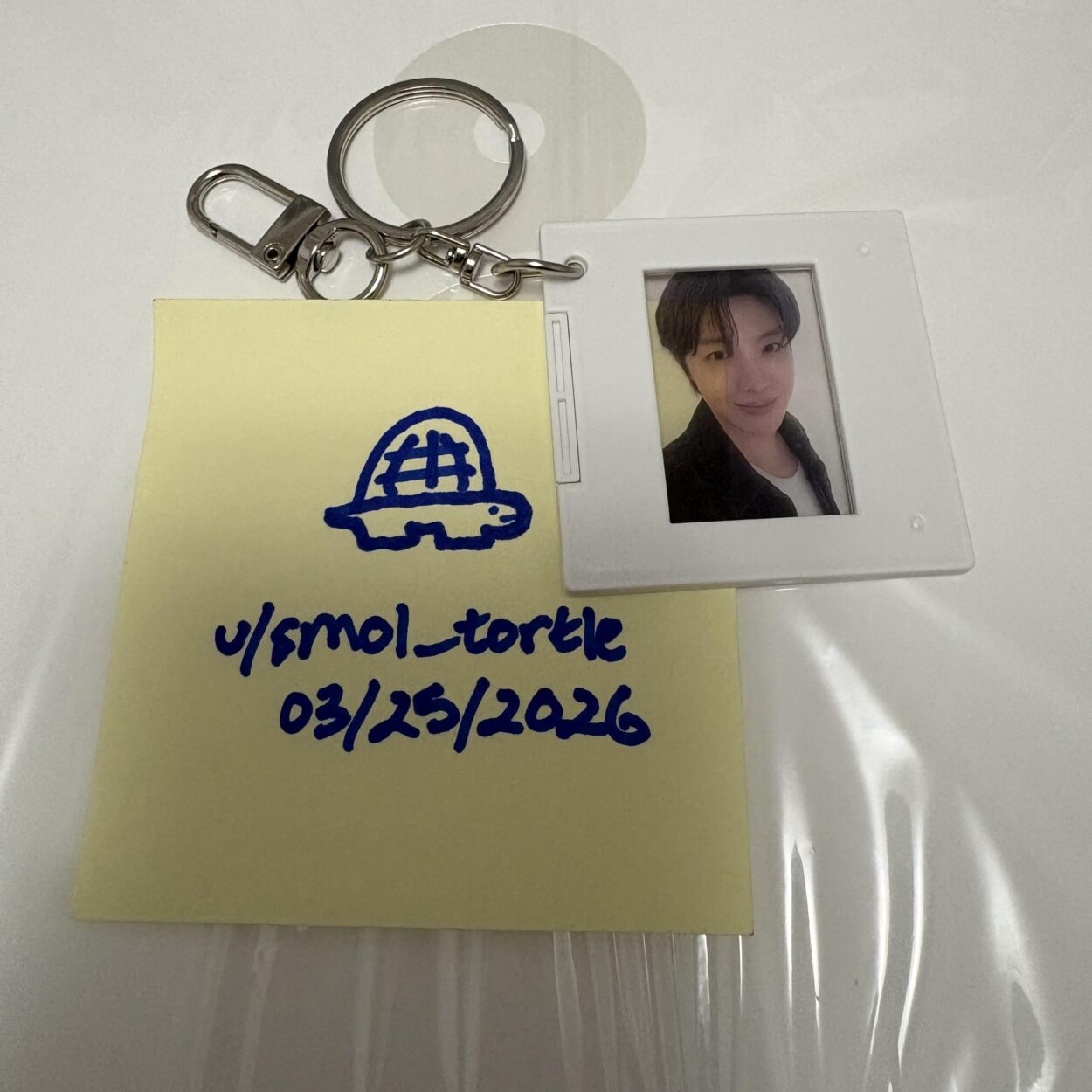 [WTT US only] Weverse POB J-HOPE keychain for Jimin keychain