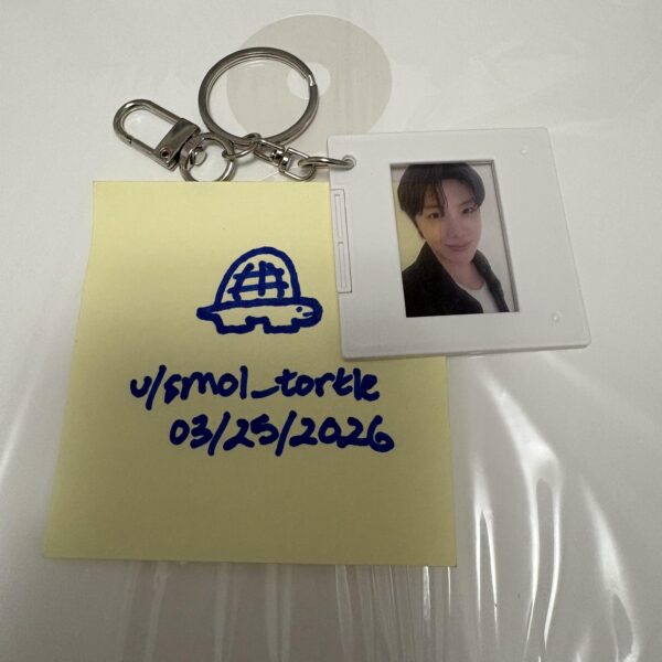 [WTT US only] Weverse POB J-HOPE keychain for Jimin keychain
