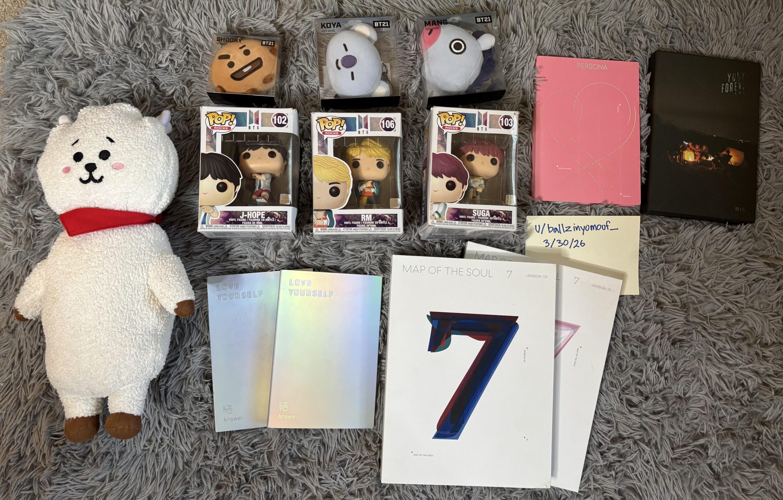 [WTS] Selling my official BTS merch and albums! US shipping only!
