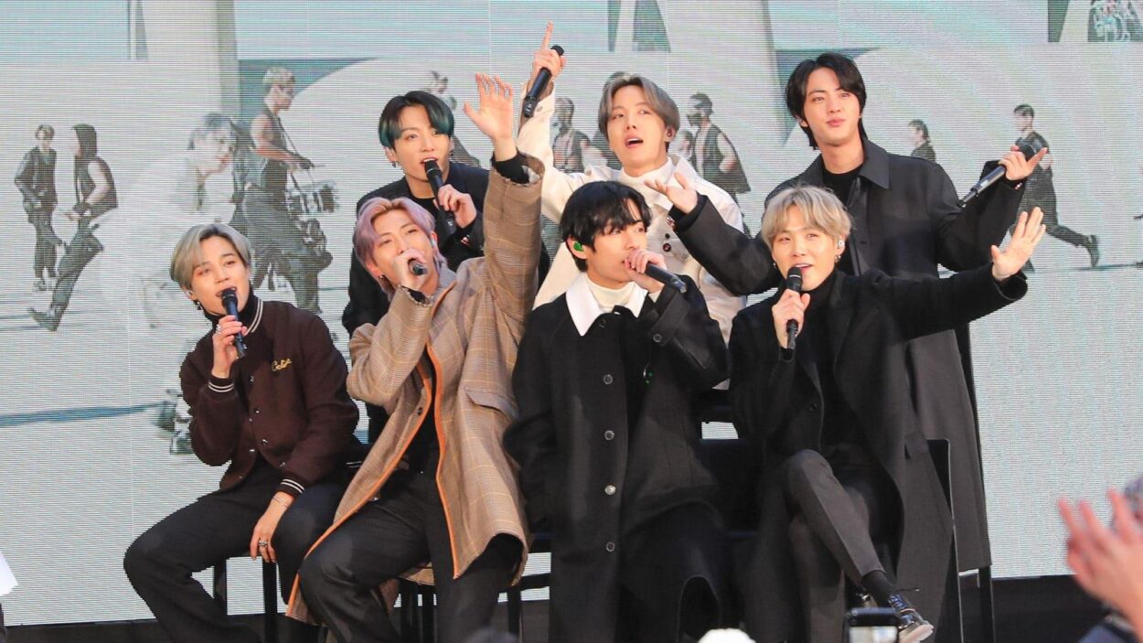 [Forbes] BTS Releases ‘Arirang’ Tracklist: All The Details - 040326