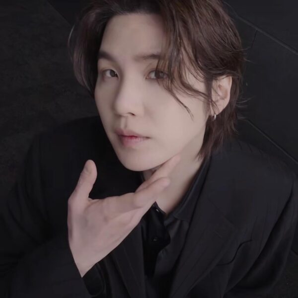 Taehyung IG Story (2) 040326