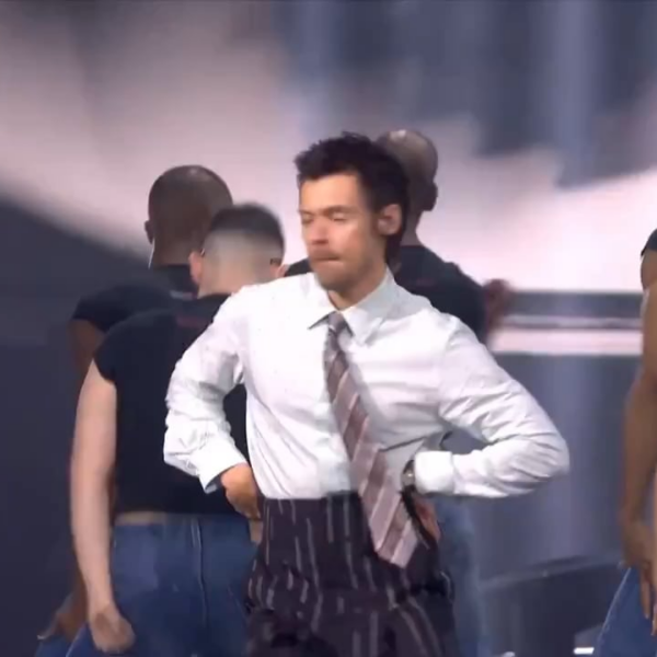 Harry Styles has joined the promos for ARIRANG