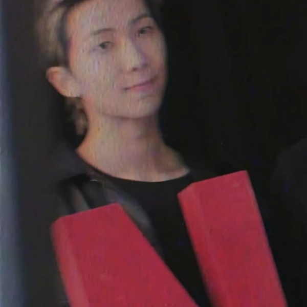 Netflix IG Post ft. BTS - 160326