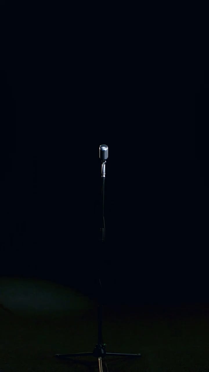 Netflix Twitter (2) 180326