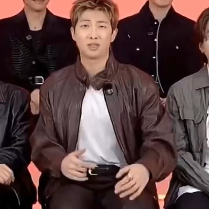 Army makes the first "they're losing it" edit of the Arirang promo run