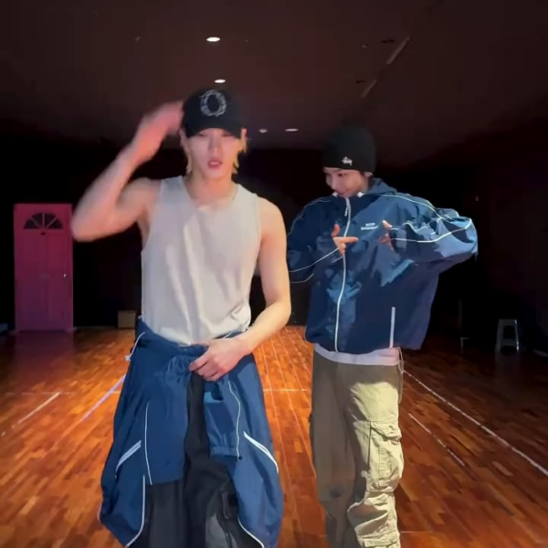 260328 BOYNEXTDOOR Jaehyun and Sungho on TikTok: ‘SWIM’ Dance Challenge