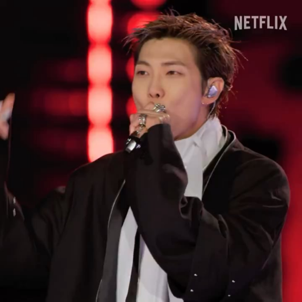 Netflix on Twitter (2) - 220326