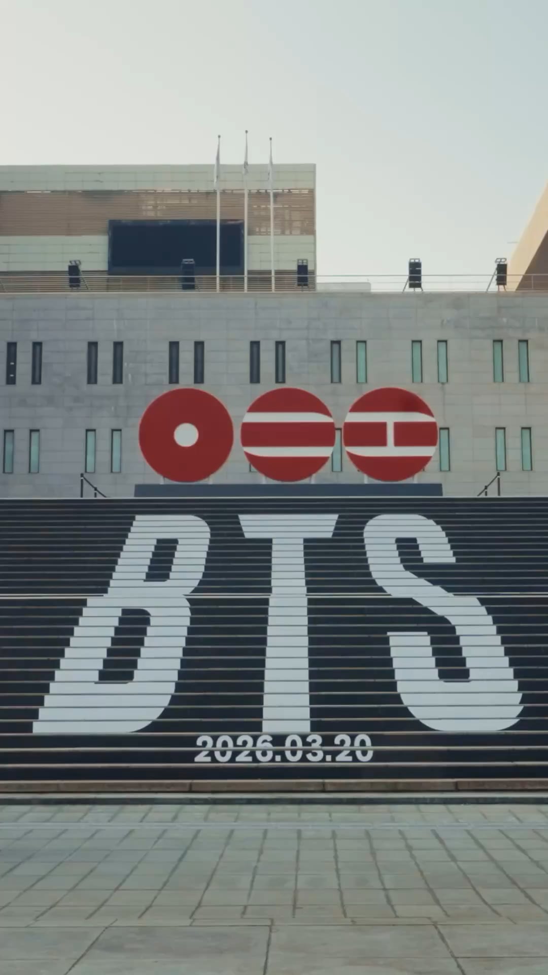 260319 Zane Lowe on Twitter ft. BTS