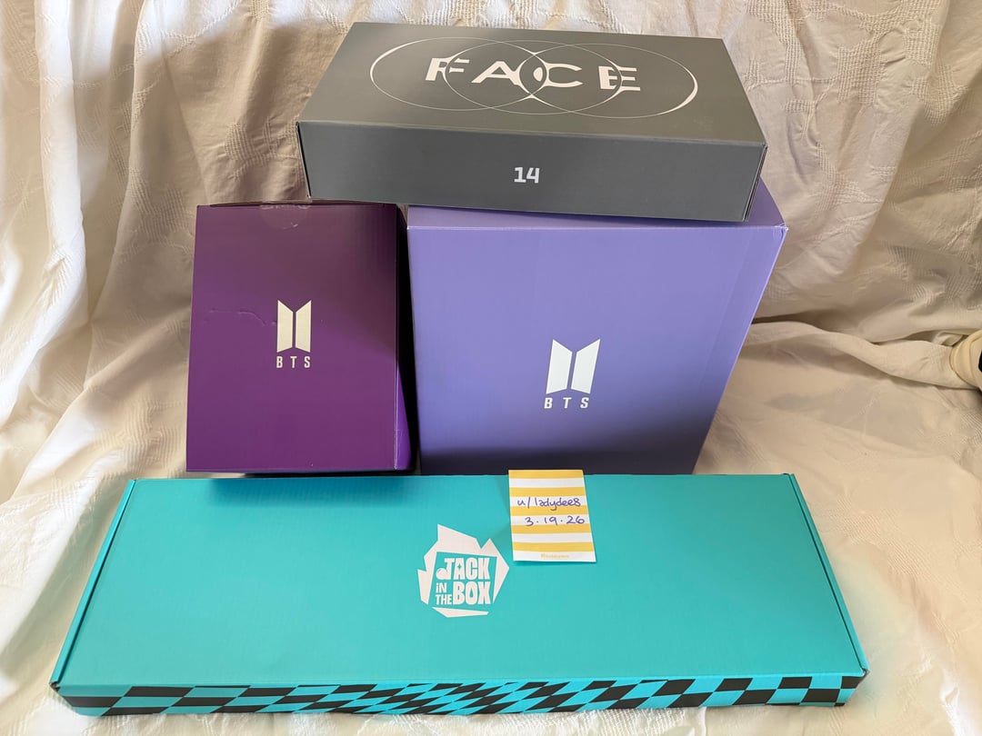 [WTS] [USA] BTS merch boxes, clothes, cassette, photobook, photocards / POBs, BT21