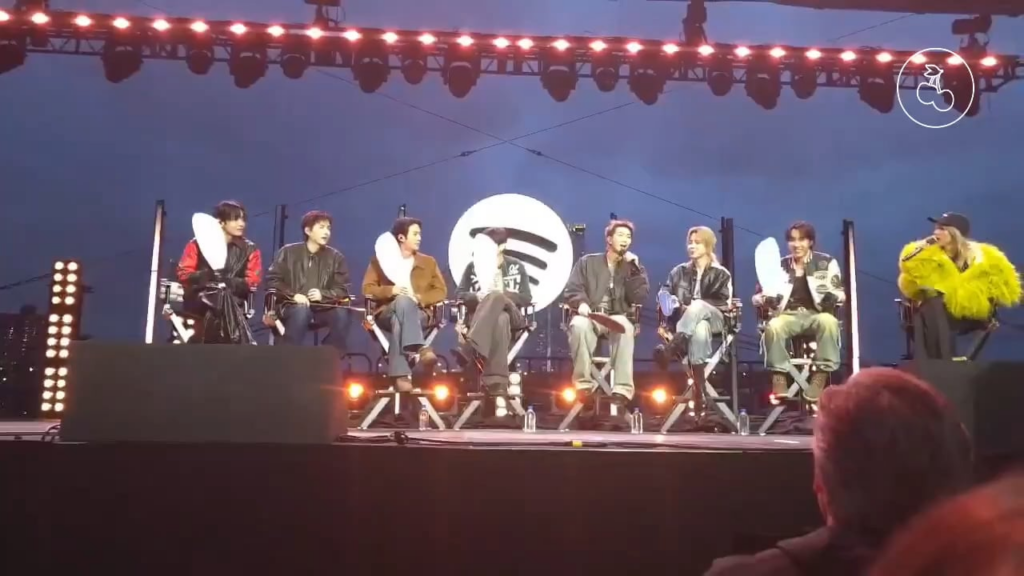 [Pop Base Twitter] BTS plays ‘Normal vs Alien’ at their Spotify event in NYC. - 240326