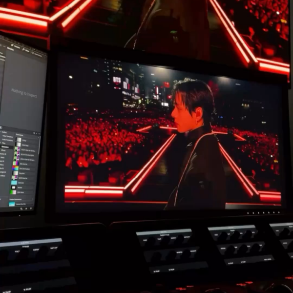 Hamish Hamilton (Director, BTS: THE COMEBACK LIVE) IG Post ft. V - 240326