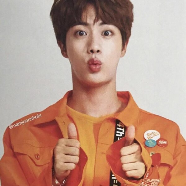 Share your favorite pictures of bts in RED!