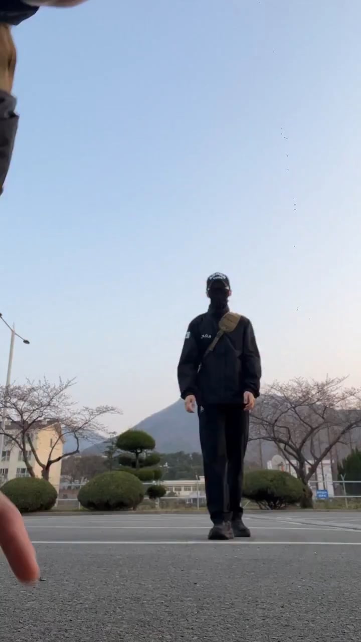 260325 SEVENTEEN Hoshi on Instagram: 'SWIM' Dance Challenge