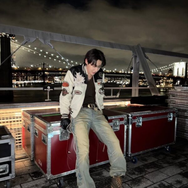 Hobi IG Post - 300326