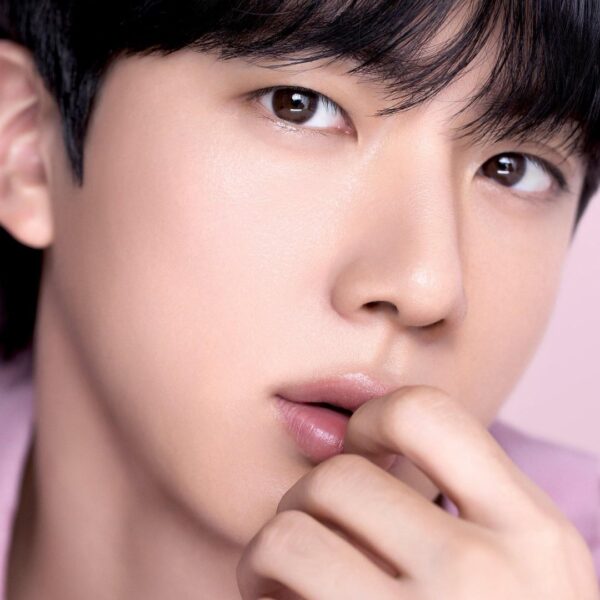 Laneige Twitter feat. Jin (3) 240326