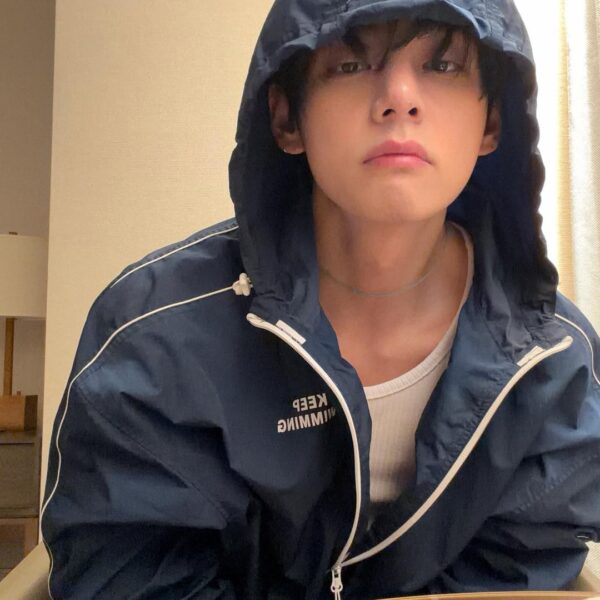 260329 V on Instagram