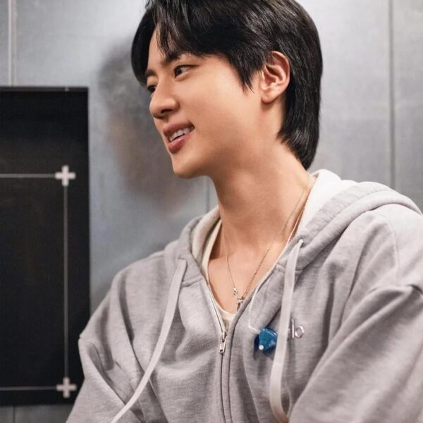 Share your favorite pictures of bts in BROWN!