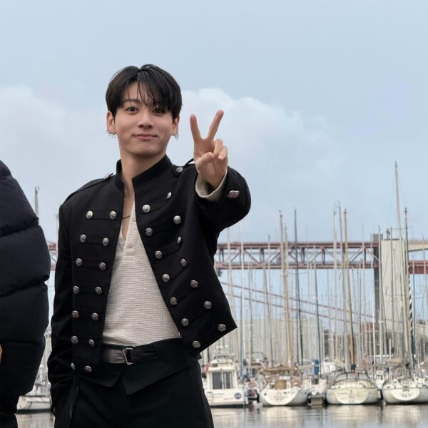 [BTS Official IG Post] 1, 2, 3, 4 - 260326