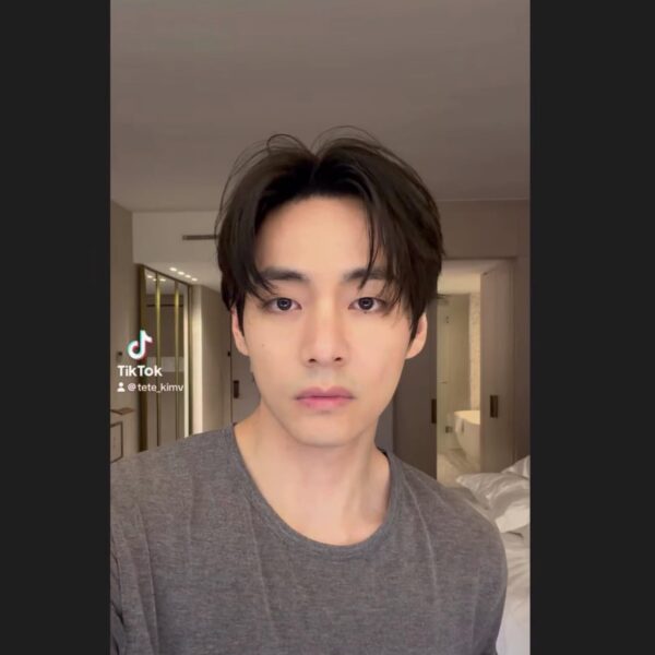 Taehyung on IG Story (3) - 270326