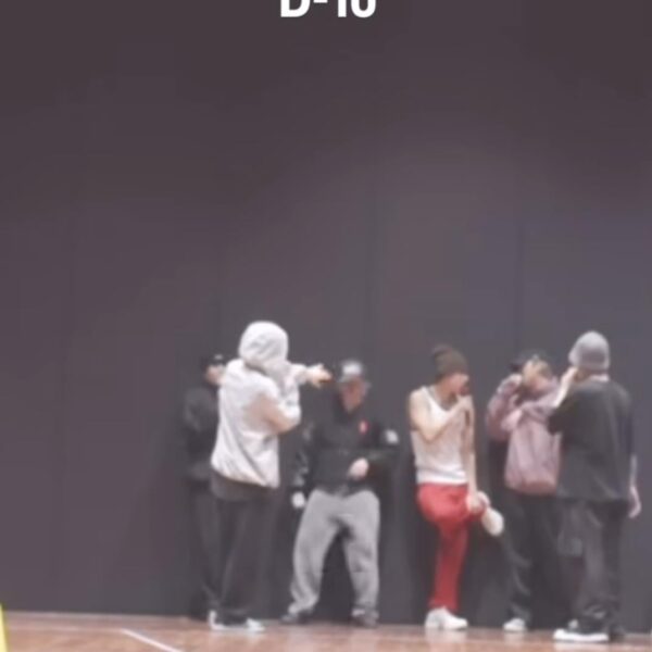 BTS is practicing!!! Omgggg !!v posted IF