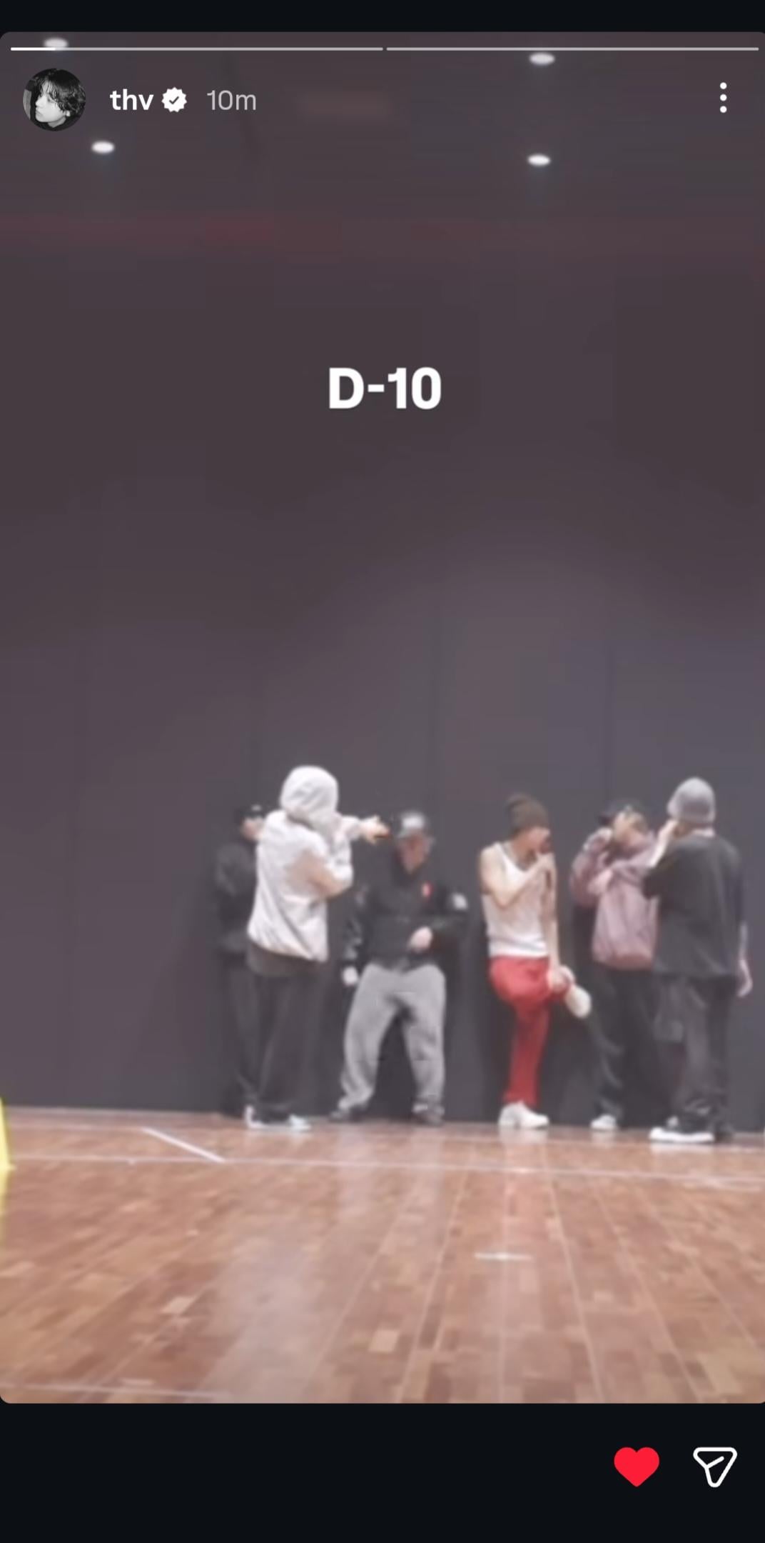 BTS is practicing!!! Omgggg !!v posted IF