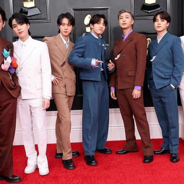 [The Hollywood Reporter] SiriusXM Celebrates Long-Awaited New BTS Release With Pop-Up Channel - 190326