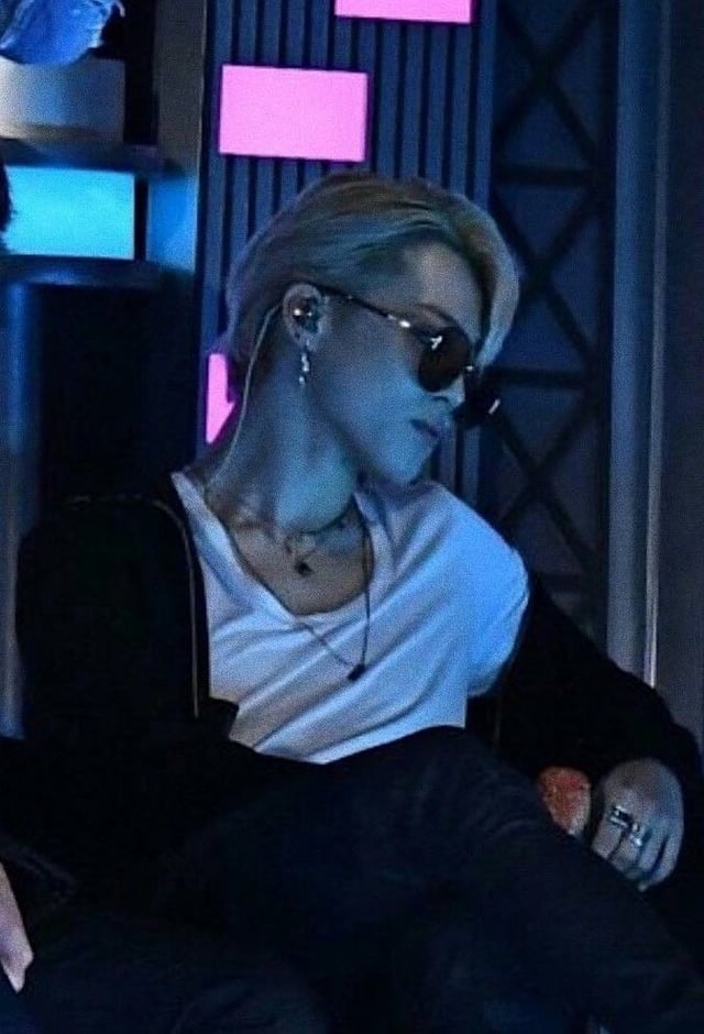 Mods are Asleep, Comment your fav Jimin pics