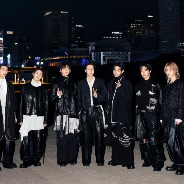 [BTS Official on Twitter] Today’s Bangtan @ BTS The Comeback Live | ARIRANG - 210326