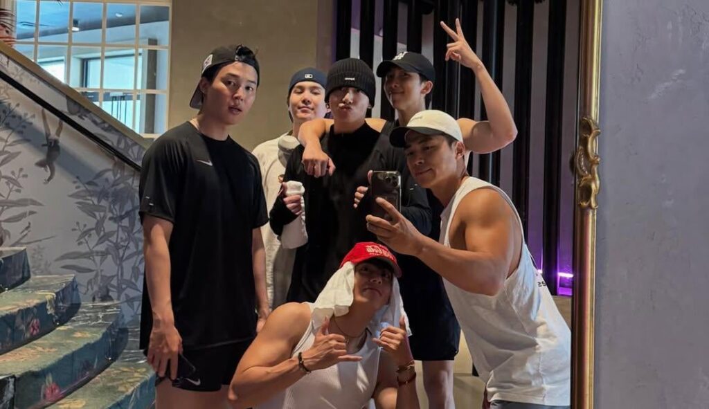 Bodybuilder Ma Sunho IG Post with Namjoon, Yoongi, Jimin, Taehyung & Jungkook - 220326