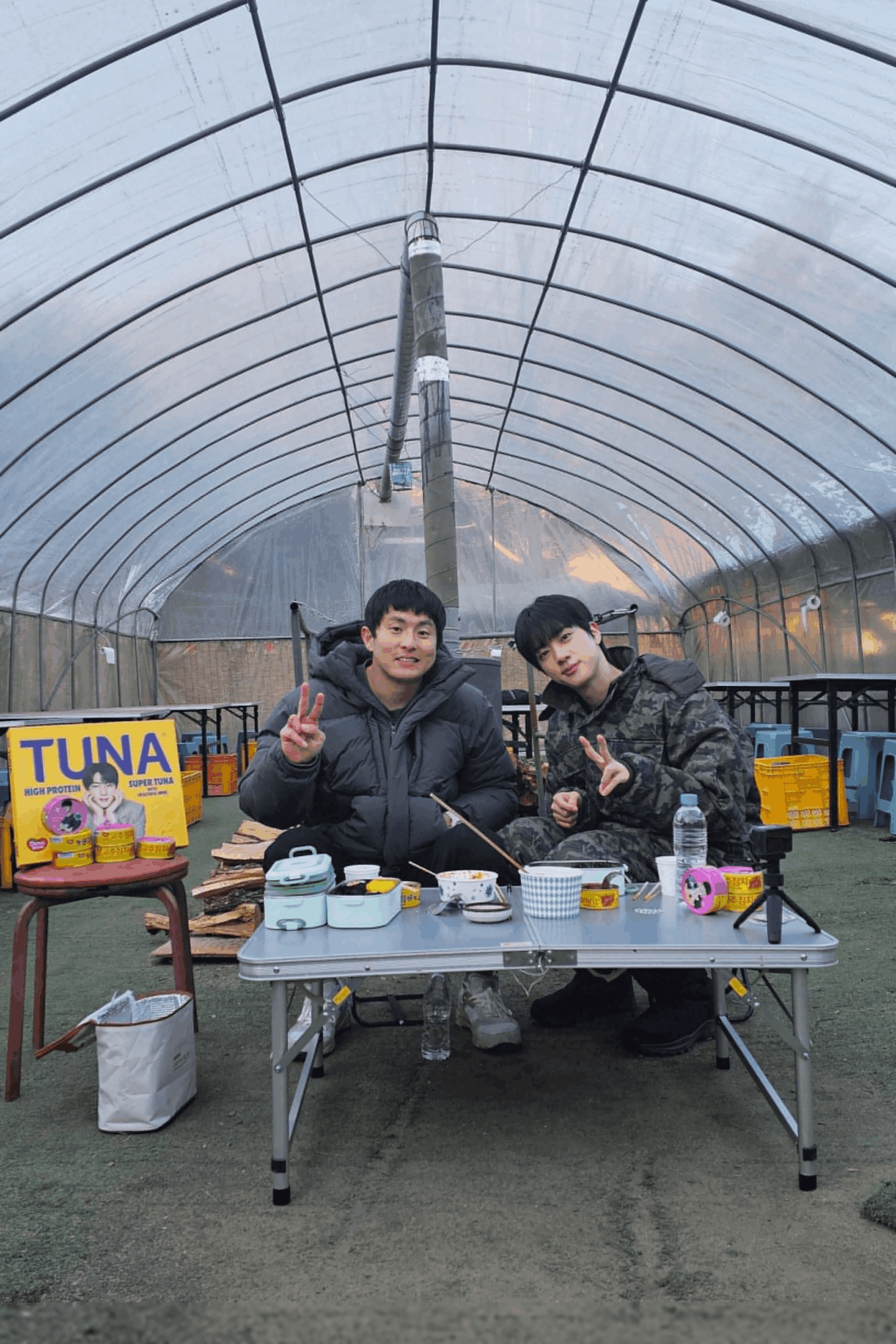 [BTS Official Twitter] Today’s Bangtan with Jin @ life84 - 220326