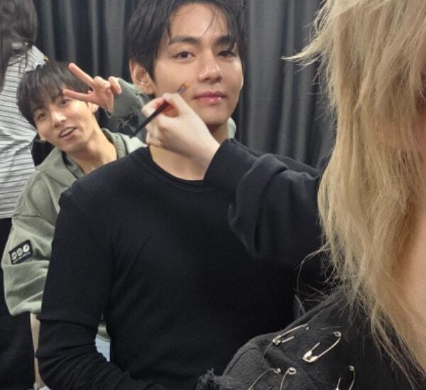 Jimin Weverse Live 100426