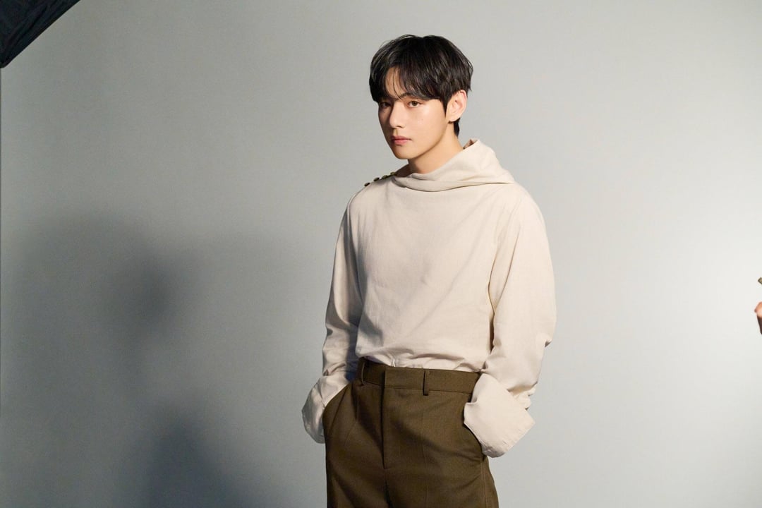 Yunth Twitter feat. Taehyung - 230426