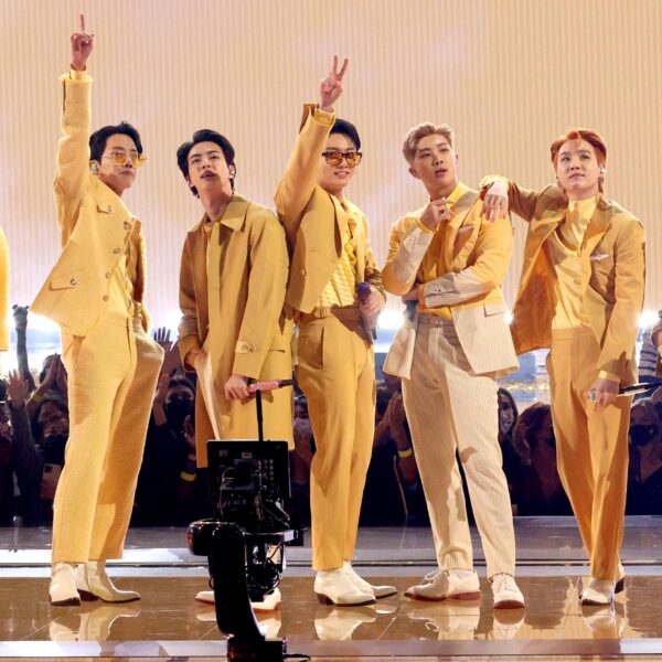 260411 El Paso County to hand BTS the 'Estimado Amigo' award; invites fans to ceremony, and declare May 2 and 3 "BTS Weekend"