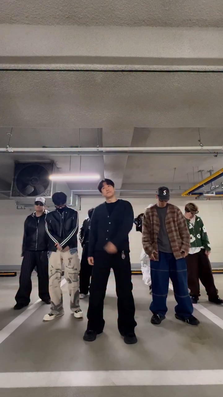 260403 Googi (BigHit/HYBE performance director/choreographer) on Instagram: BTS - 2.0 Choreographer ver.