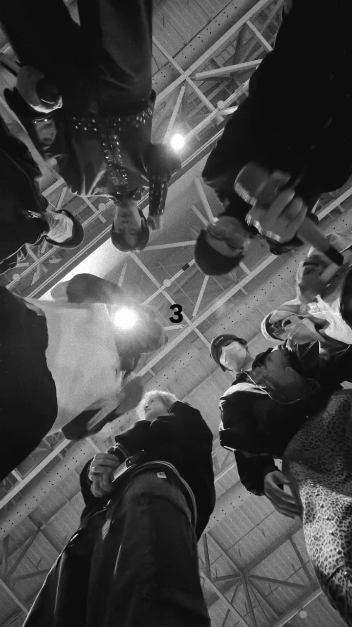 260406 V on Instagram