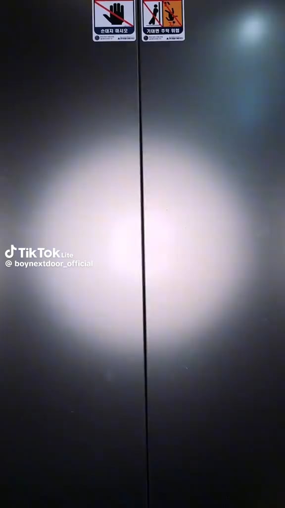 260412 BOYNEXTDOOR Sungho, Jaehyun & Woonhak on TikTok - '2.0' Dance Challenge