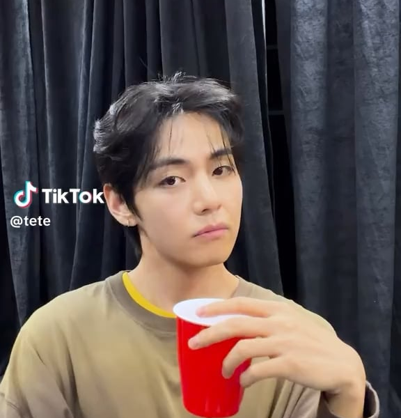 260429 V on TikTok