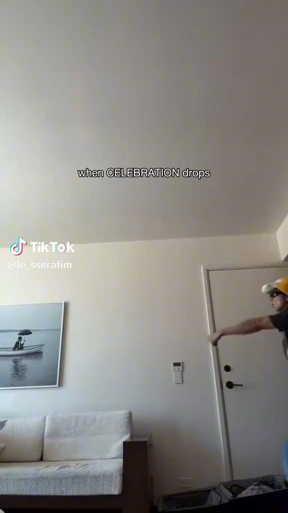 LE SSERAFIM TikTok (in response to Namjoon's video to 'CELEBRATION') - 290426