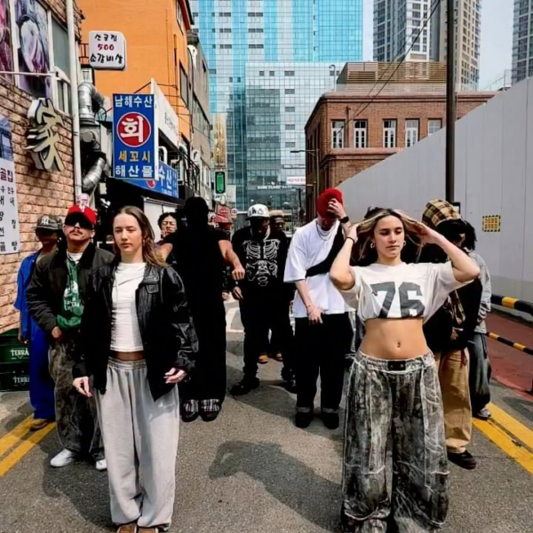 260402 Derrick Milano (ARIRANG writer/producer) on Instagram: HAHAHAHAHAHA HOOLIGANS!!! ACTIN A FOOL AGAIN IN SEOUL WITH THE 🕺💃