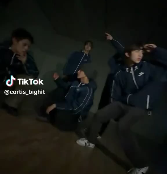 260403 CORTIS on TikTok: ‘Hooligan’ Dance Challenge