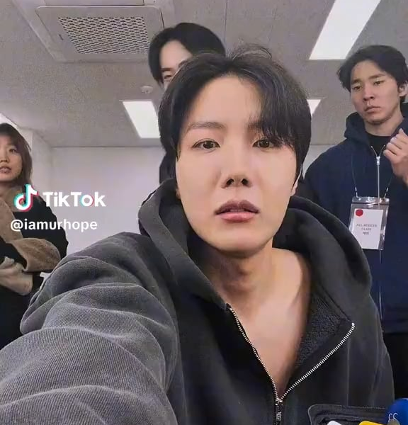 260402 j-hope on TikTok