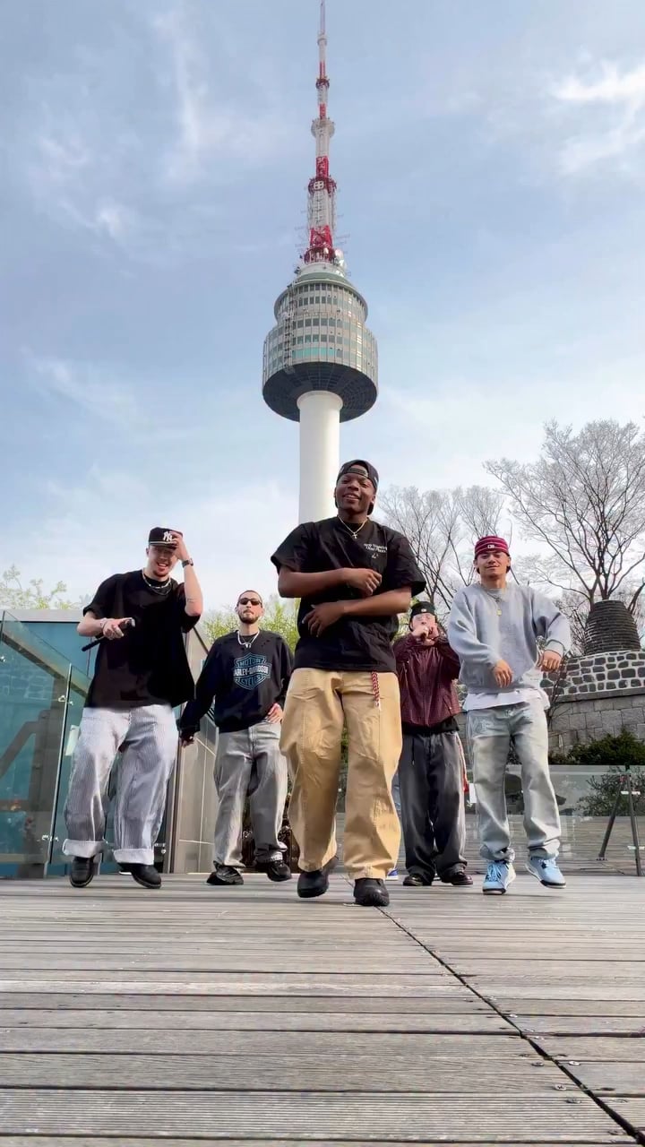 260404 Will Simmons (Dancer) on Instagram ft. ‘Aliens’ by BTS