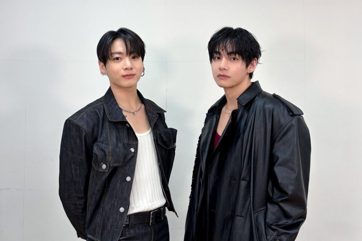 260417 BTS Official on Twitter [Today’s Bangtan] Snow Man ft. V and Jungkook