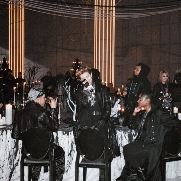 BTS 'Hooligan' MV Photo Sketch (1) - 150426