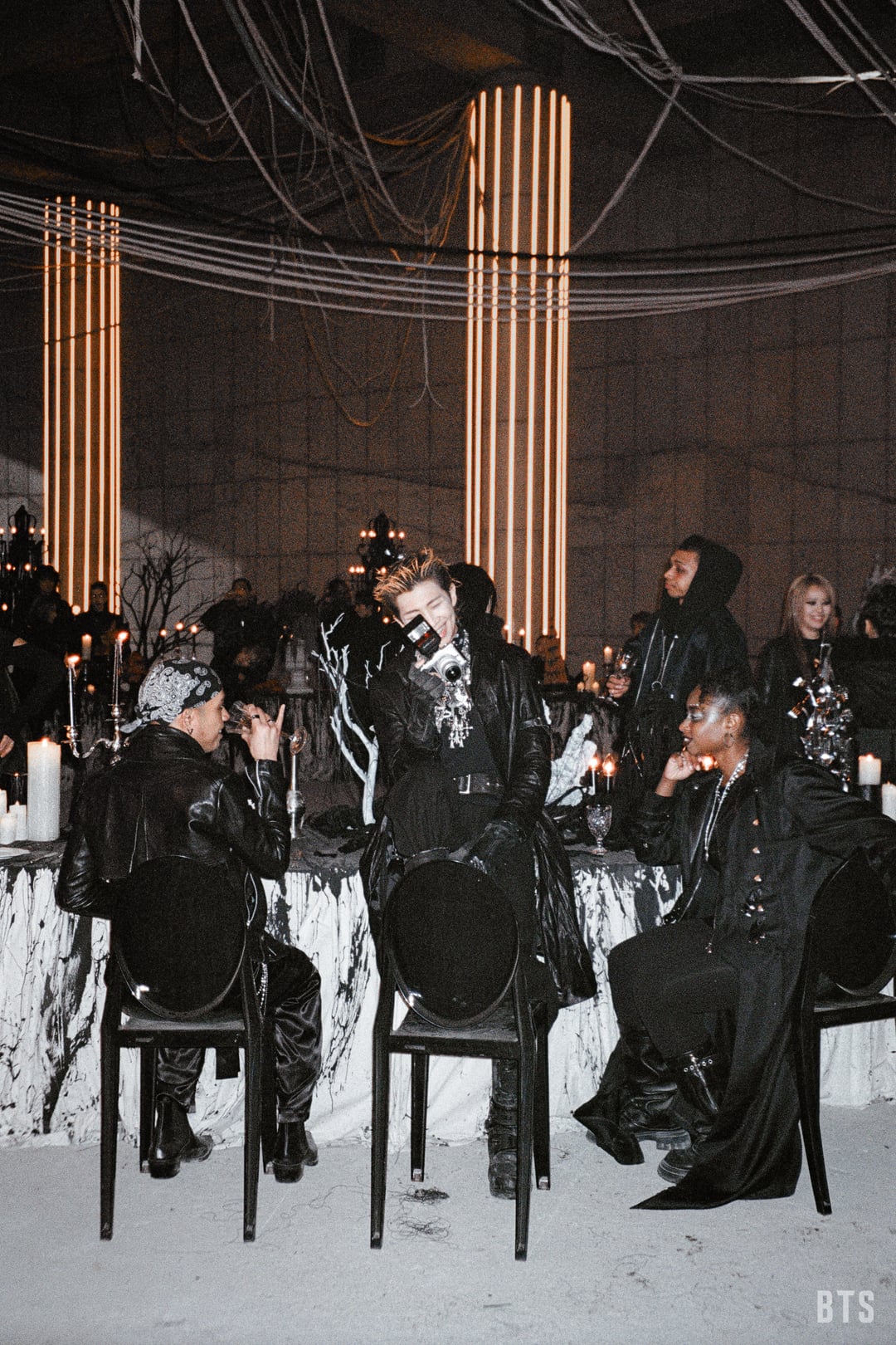 BTS 'Hooligan' MV Photo Sketch (1) - 150426