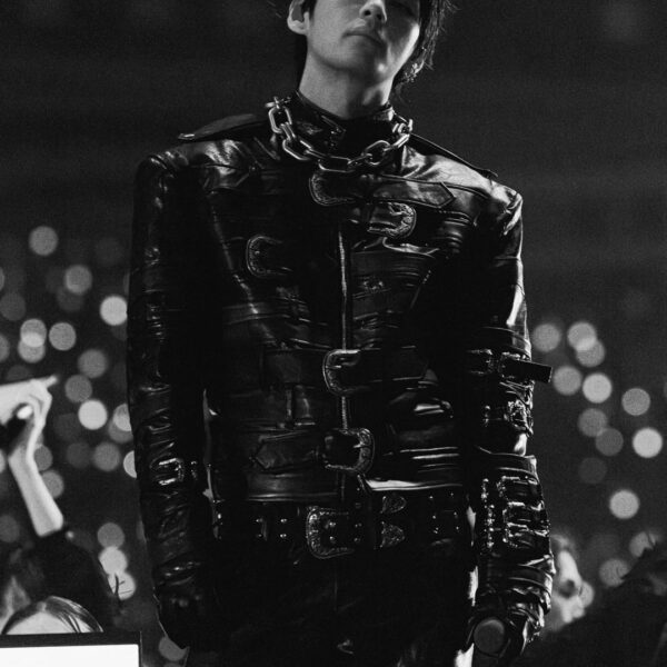 260422 V on Instagram