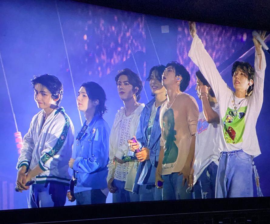 Taehyung Weverse 090426