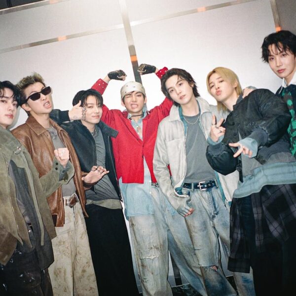 260404 Weverse: BTS ‘2.0’ MV Photo Sketch